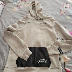 NWT Brooklyn Cloth Carefree Beige Hoodie - size Medium